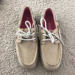 Sperry size 1 tan NBW